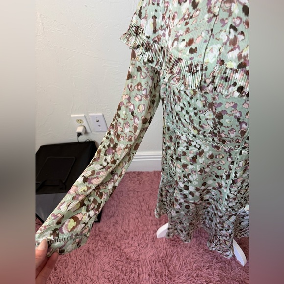 NWOT Ted Baker Floral Long Sleeve Dress - Picture 8 of 15